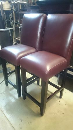 BAR-CHAIR-BOBBY-Mah-