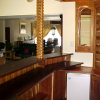 BAR-DOUW-Behind
