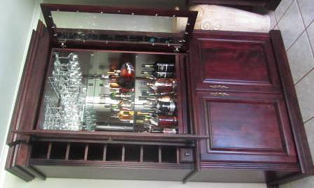 LIQUOR-CABINET-DEWALD-open