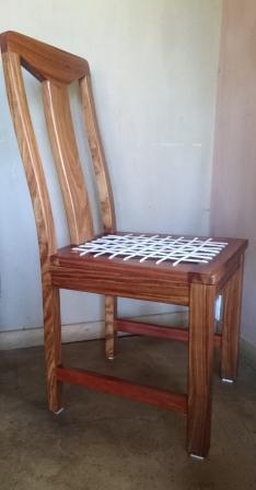FARMHOUSE-DINING-CHAIR-Riempies