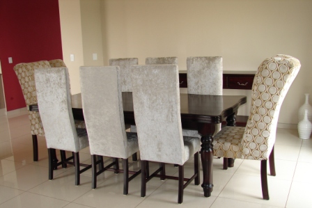 STADLER-TABLE-WINGBACK-VENICE-DINING-CHAIRS-1-small
