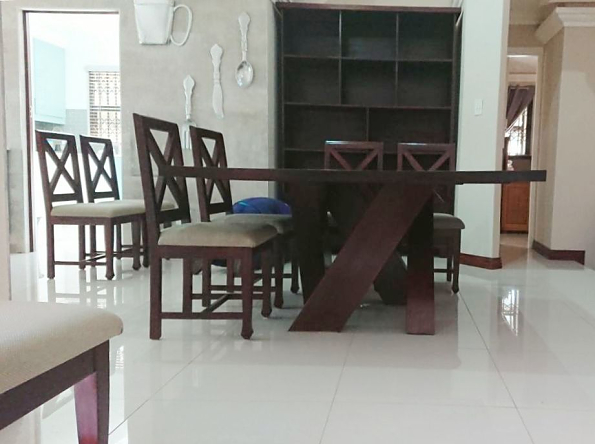 MONTERNO-DINING-TABLE-AND-X-BACK-CHAIRS-ed