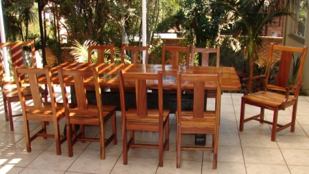 SLEEPER-TABLE-LOURENS-DINING-CHAIRS-Slatted-