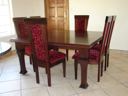 SQUARE-TABLE-JENNY-DINING-CHAIRS