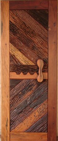 SCALLOP-SLEEPER-DOOR