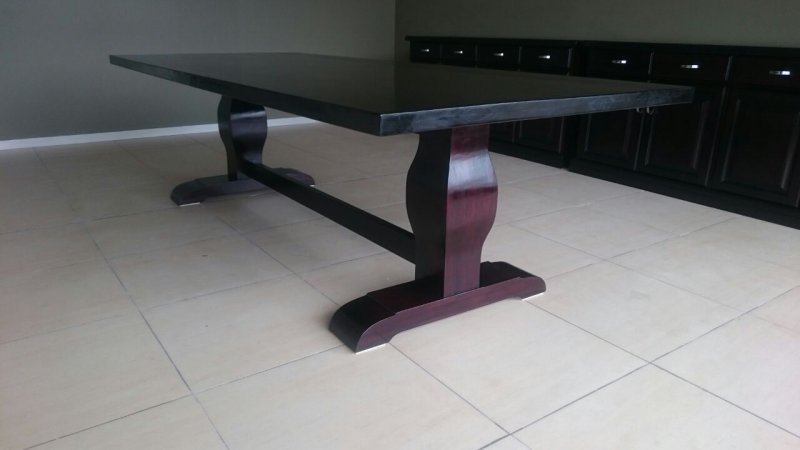 BOARDROOM  TABLE STT 2.8 X 1.2m (3)