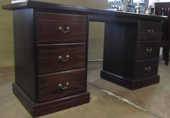 SR-DESK-Open