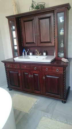 Bathroom-Cabinet-Annalene-2