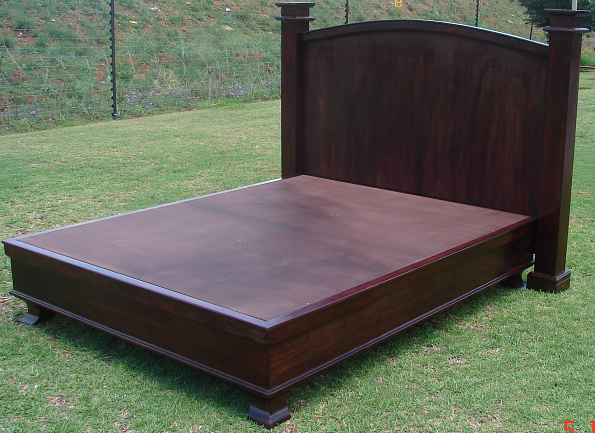 HEADBOARD-SR-SEPERATE-BASE