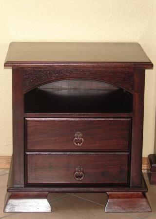 ERWIN-PEDESTAL-CUSTOM