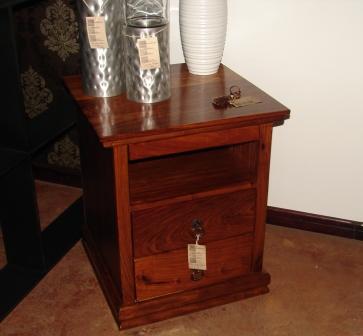 FINCA-PEDESTAL