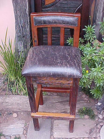 BAR-CHAIRBUFFALO-PRINT-Sleeper
