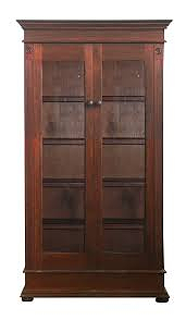 CABINET-LAMPUNG-Glass-Doors