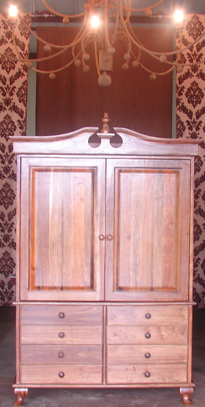 CABINET-ORNATE