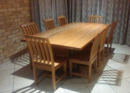 CATALAN-TABLE-NOLTE-DINING-CHAIRS-Mahogany-Natural-