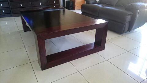 COFFEE-TABLE-MARINA-2-