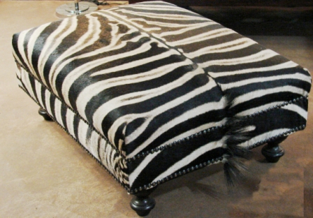 ZEBRA-OTTOMAN