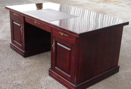 CHESTER-DESK-BACK