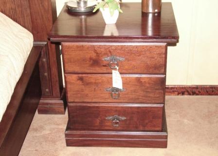 3-Drawer-SKIRTING-PEDESTAL-2-comp